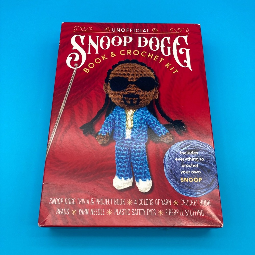 Unofficial Snoop Dogg Book & Crochet Kit NEW
